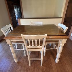 56 “x 56”  Extended Dining Table With Heavy Glass 6 Chairs 