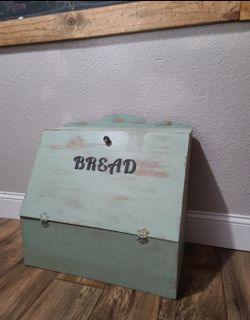Wooden Bread Box