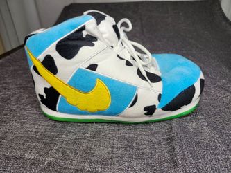Chunk Dunk Slippers