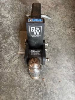 B&W dual ball 2” shank 5” drop 10k weight rating USED
