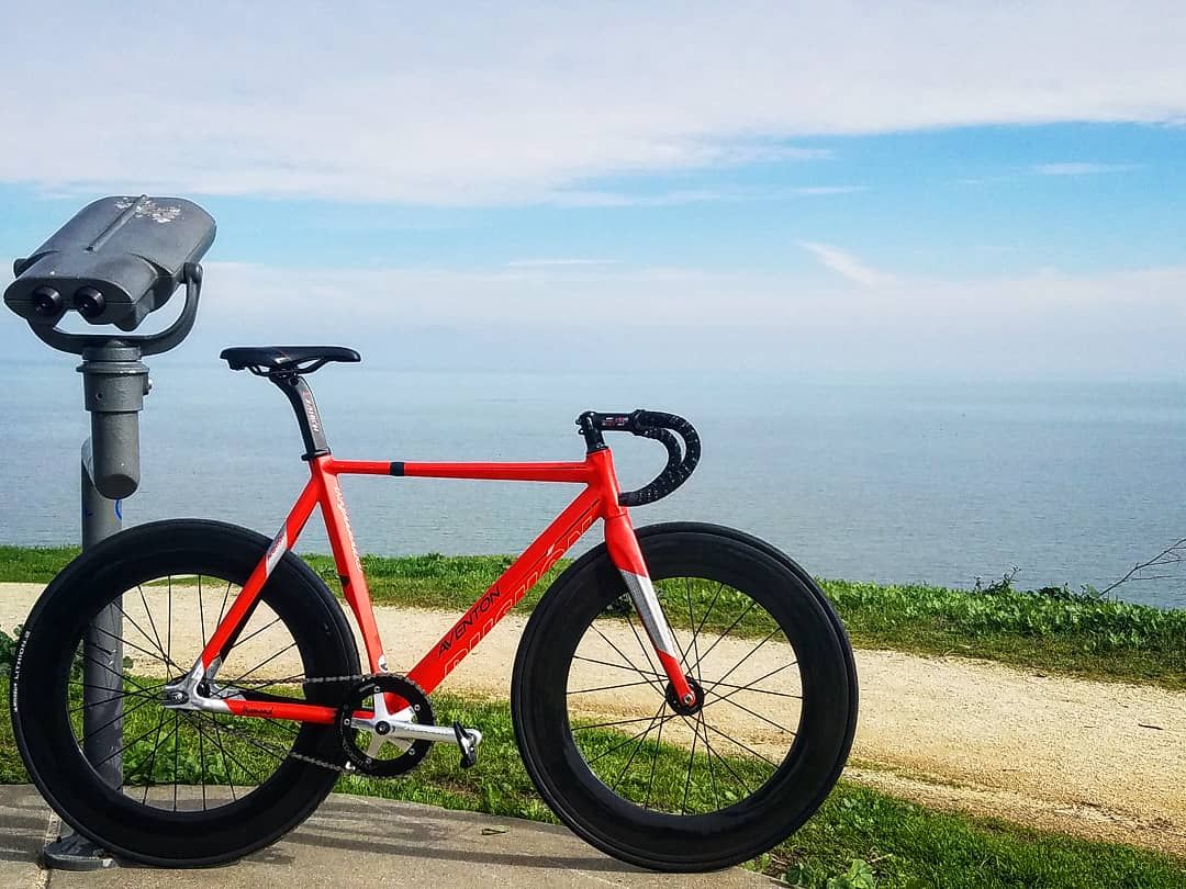AVENTON DIAMOND TEAM EDITION FRAMESET (dm for complete)