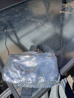 2 beautiful purses