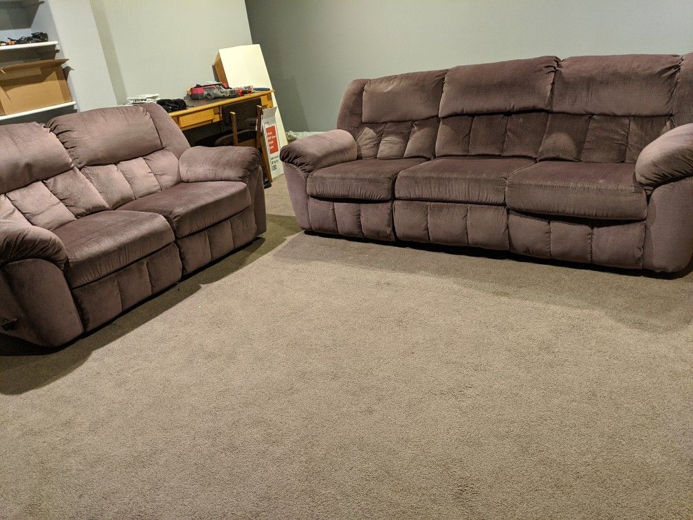 LAZBOY Couch & Loveseat Set for Sale in WA OfferUp