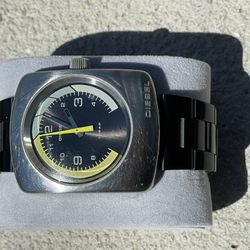 Diesel 10 Bar Analog Watch W/ Metal Band, Good Battery