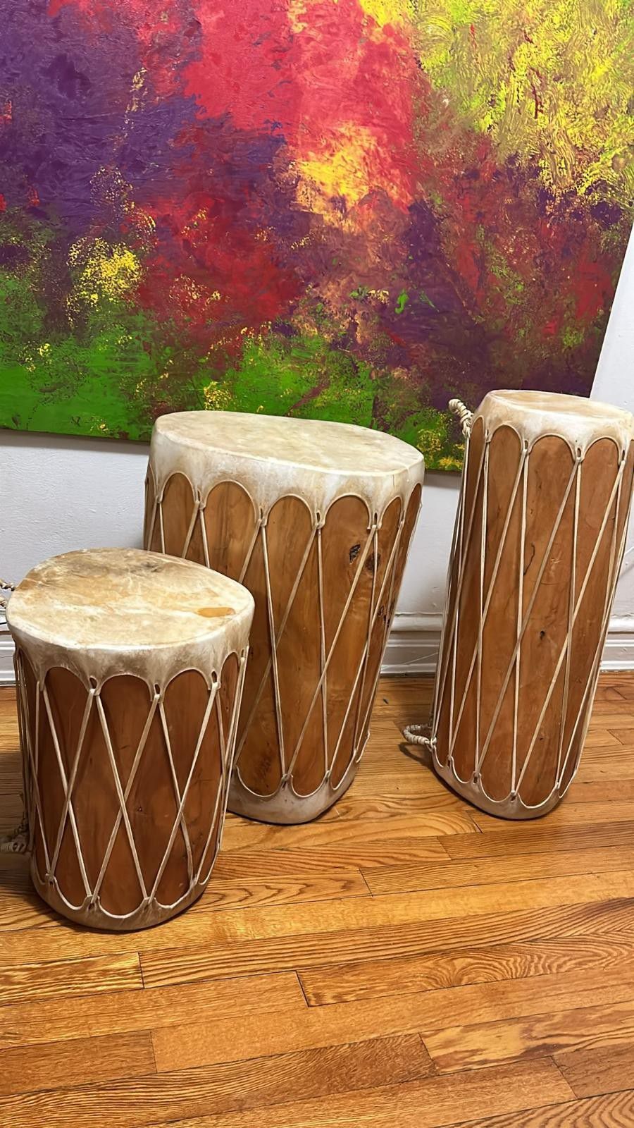 SET OF 3 Vintage Nativé Américan RAWHIDE CEDAR Log Drums Excellent Condition 