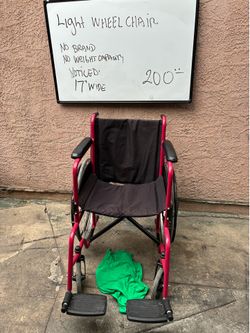 Lightweight wheelchair