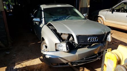 Parting out 2003 Audi A6