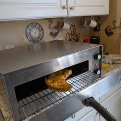 Commercial Pizza Oven 