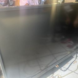 Giant Tv
