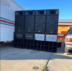 8/  B-52 speakers