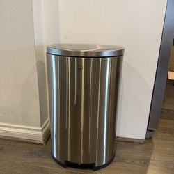 Stainless Steel Trash Bin 