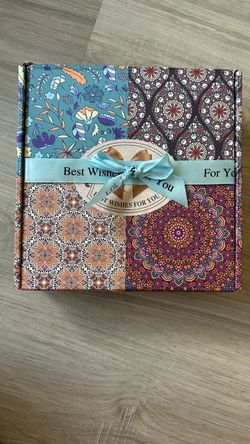4 Pack Scented Candle Set in Decorative Ribboned box