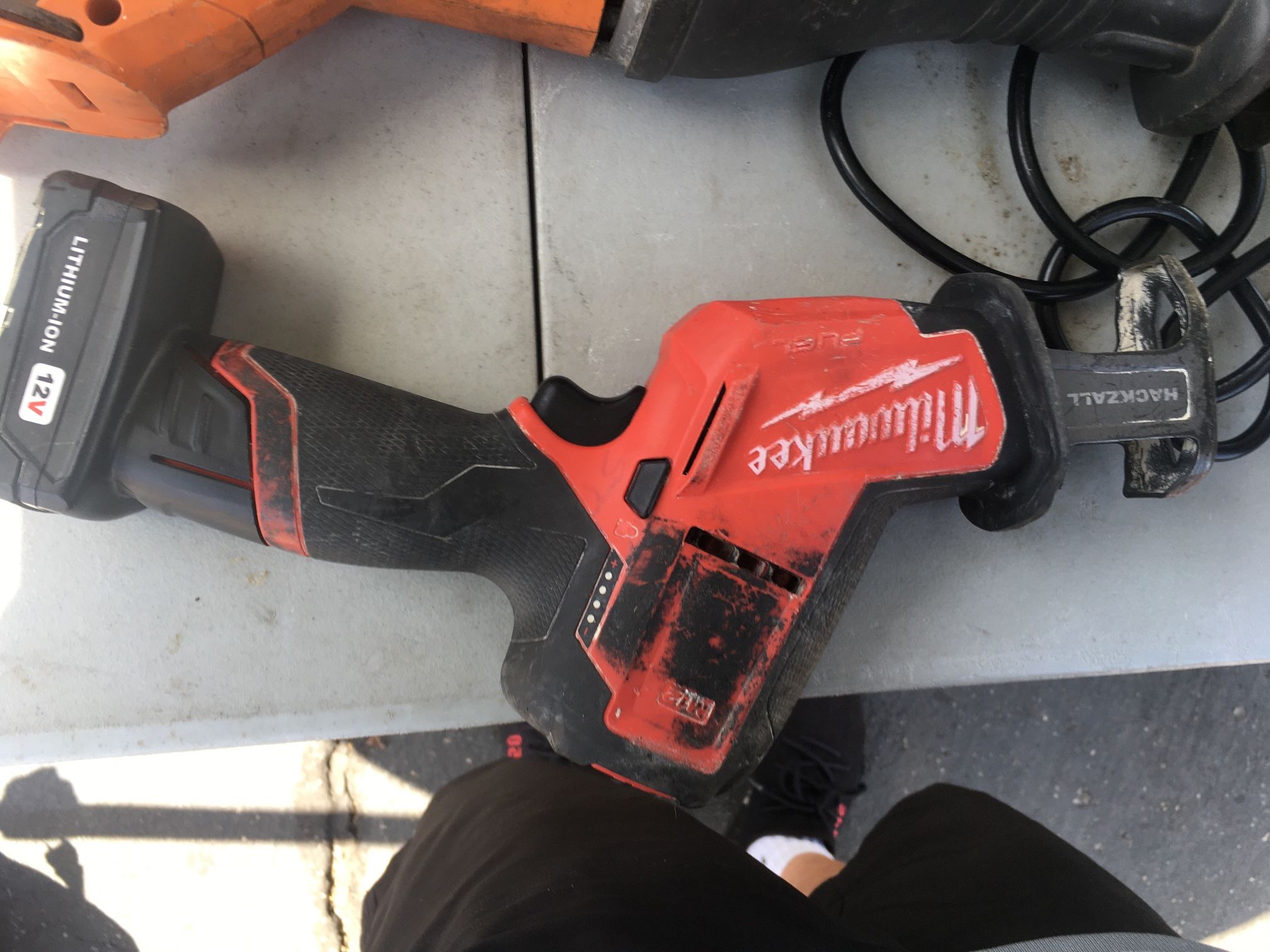 Tools ⚒️ Sawzoll 12