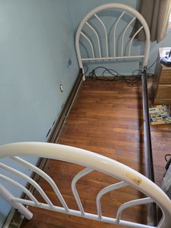 Twin bed frame
