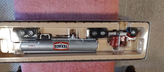 Corgi 1:50 Texaco Tanker Truck