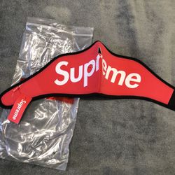 Red Supreme Facemask 