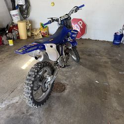 2000 YZ426F! Great bike, runs and rides great also!