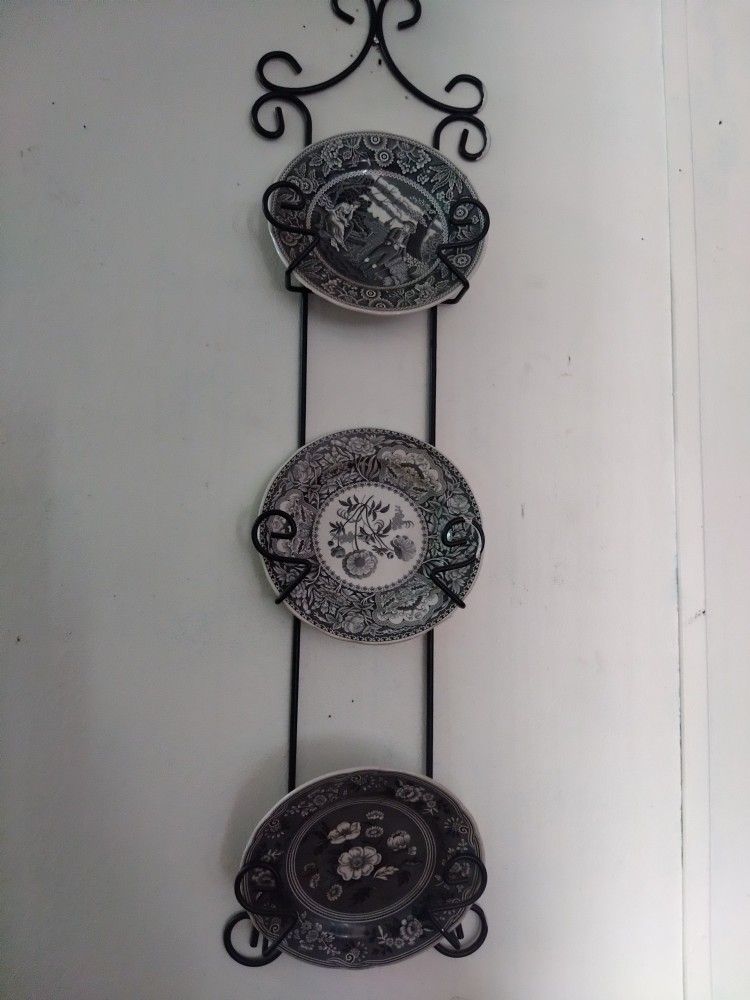 Spode Collectible Dishware