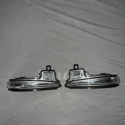 Tacoma 2023 Turn Signals