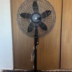Lasko 18” Pedestal Fan (Brand New, Assembled) – Remote Included