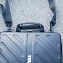 Thule Laptop Bag For Macbook