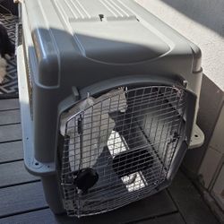 XL Petmate Sky Kennel