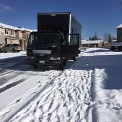 2005 Nissan Ud2300 Transmisión Standard 