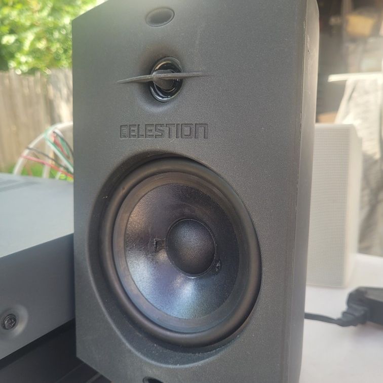 Celestion MP1 & Celestion Centre2 Speakers for Sale in Webster, TX