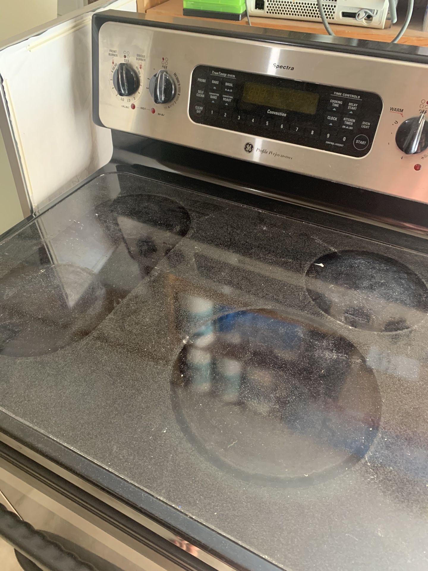 GE Spectra Electric Convection Range
