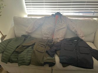 Men’s jackets-Size small