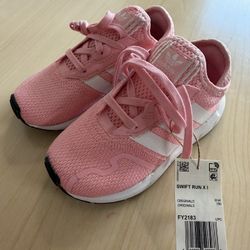 Adidas Girls Pink Sneakers – Size 9.5 – New 