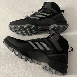adidas Terrex Swift R3 Mid GTX
