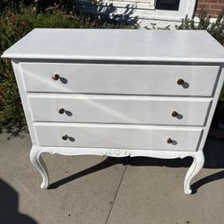 3 Drawer Dresser 