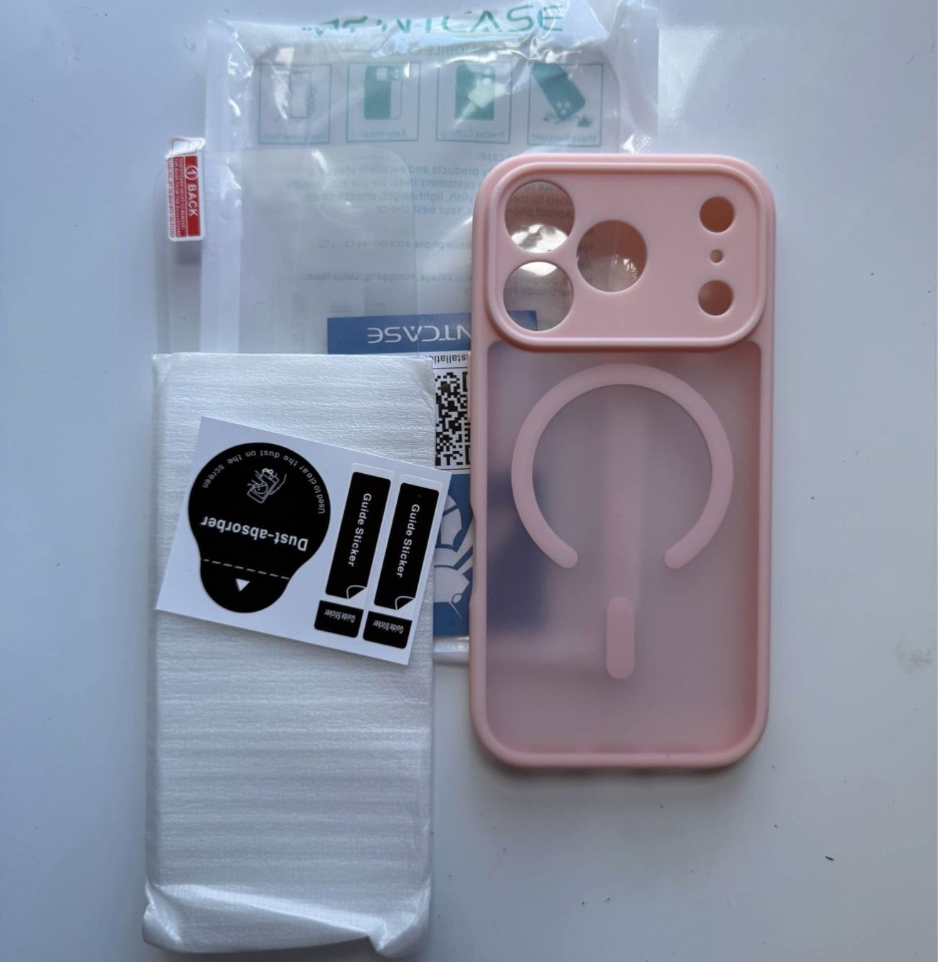 Magnetic iPhone 17 Pro Case+ Screen protector (NEW)