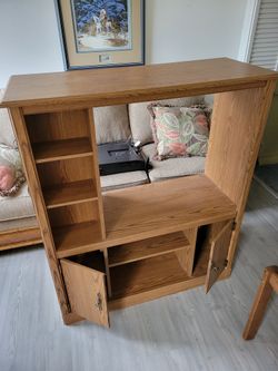Wooden Shelf Unit
