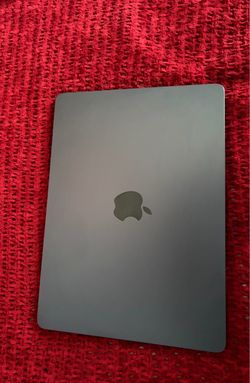 Macbook Air 13in 2025