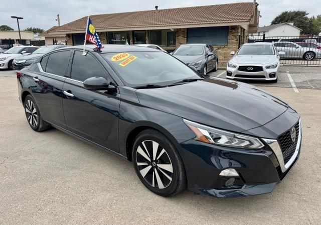 2020 Nissan Altima
