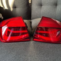2016 BMW 320i Back Lights 
