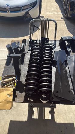 2012 Ford Super Duty F250 6” Lift Kit
