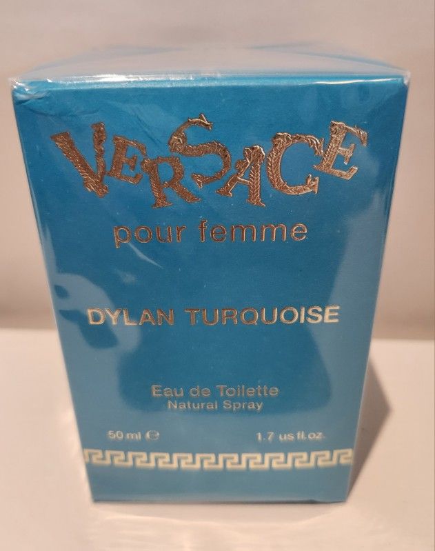 Versace Dylan Turquoise Eau De Toilette
