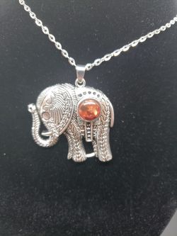 Elephant lovers necklace