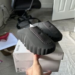 Nike Mind 001 Size 8 Womens