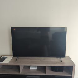 Vizio 4k HD 55" Tv With Stands