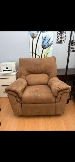 Comfy Oversized Recliner Chair