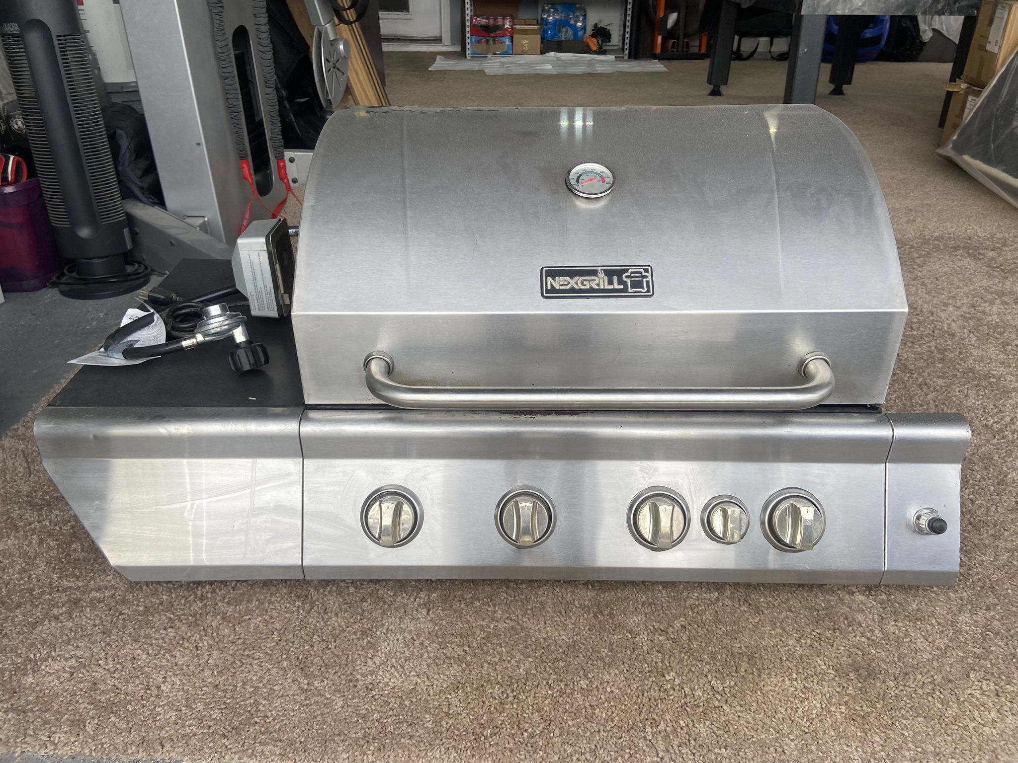 Nexgrill 4 burner and rotisserie grill for Sale in Las Vegas, NV OfferUp