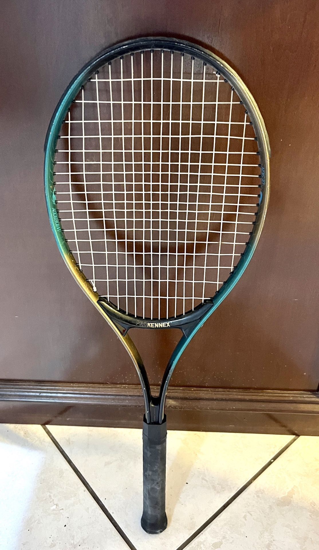 Pro Kennex Odyssey 95 Tennis Racket