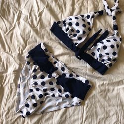 Medium Brand New Swimming Suit Size MED