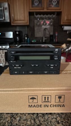Pioneer Ford Car Radio