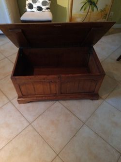 Ethan allen blanket chest sale