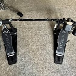 DW 3000 Double Bass Pedal